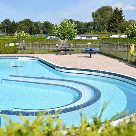 Holiday Safaritent 6l Holiday home Voorthuizen