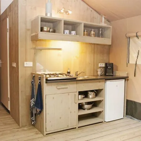 Holiday Safaritent 6l Holiday home *